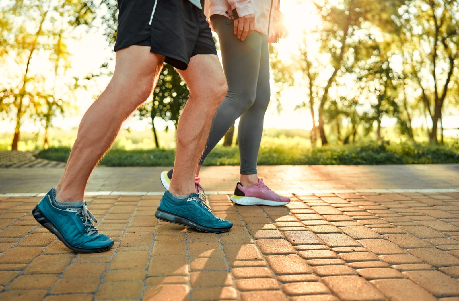 Best Walking Shoes for Seniors | Holbrook Acworth